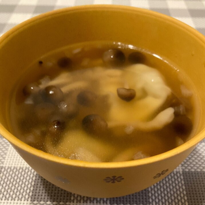餃子のスープ